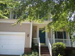 605 Wakehurst Dr, Cary, NC 27519