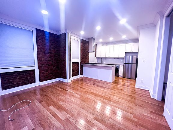 2nd image of 21-47 33rd St APT 1C