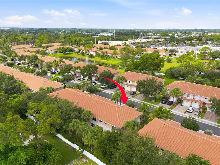 402 Seminole Palms Dr #402 — Photo 36