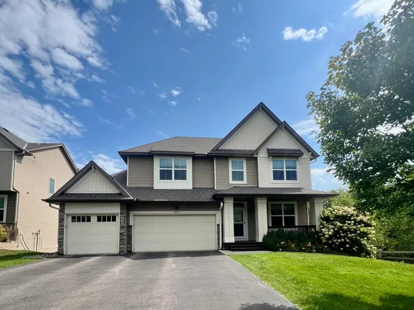 2244 Woodlyn Ridge Ct, Mound, MN 55364