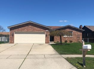 18021 Autumn Ln, Macomb, MI