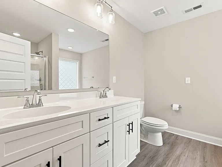6415 Flo Dr NW — Photo 12