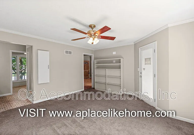 1140 SW Huntington Dr — Photo 16