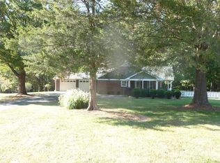 5906 Lillian Dr, Hurdle Mills, NC 27541