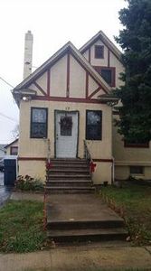 17 Oakwood Pl, North Brunswick, NJ, 08902