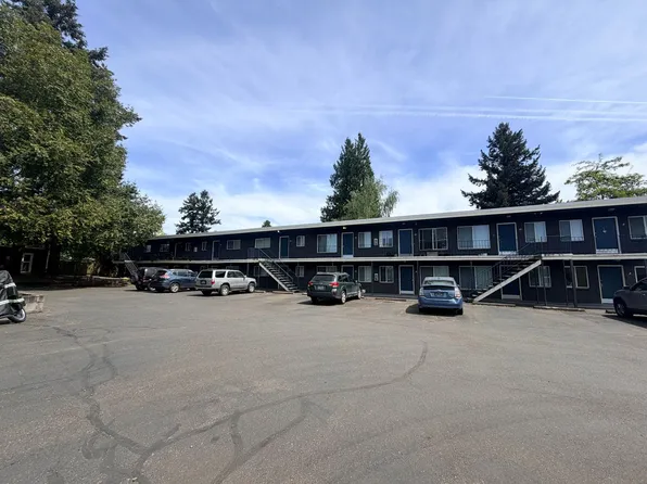 JDPC01, 5235 SE Lambert St APT B3, Portland, OR 97206