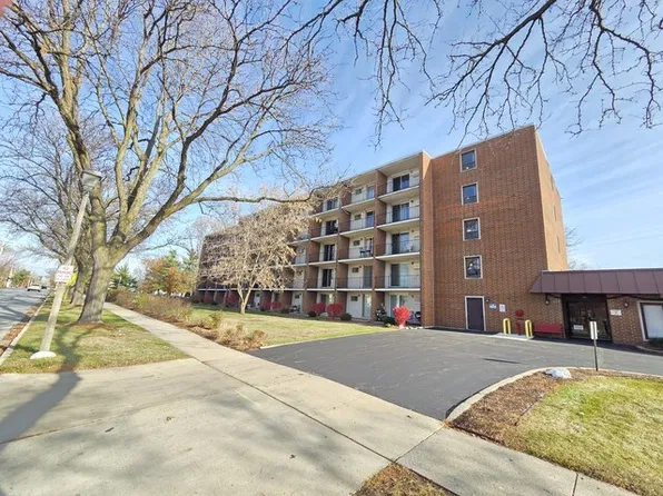 255 S West Ave APT 513, Elmhurst, IL 60126