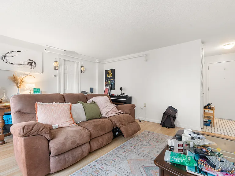 872 Massachusetts Ave #303 — Photo 11