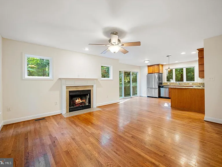 175 Easy Hollow Rd — Photo 3