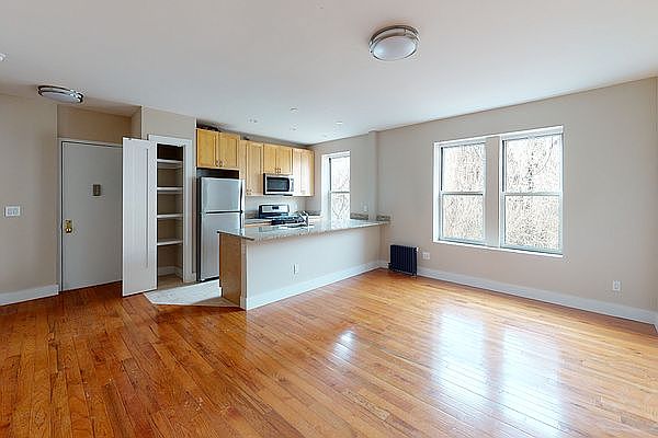 1st image of 120 Vermilyea Ave #F24