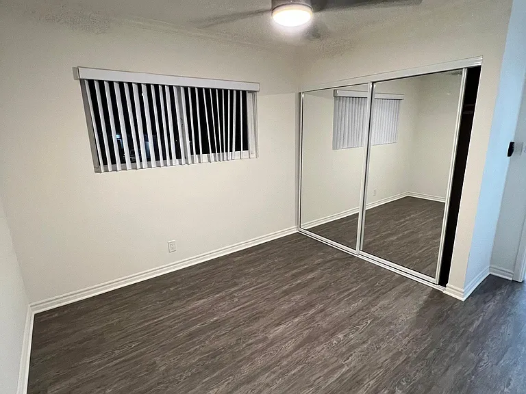 Heather Apartments — Photo 10