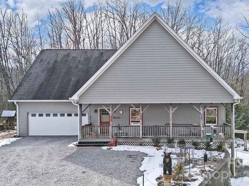 1st image of 164 Tall Oaks Dr