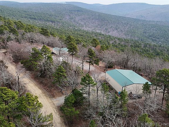 5th image of 5647 NE 137th Rd