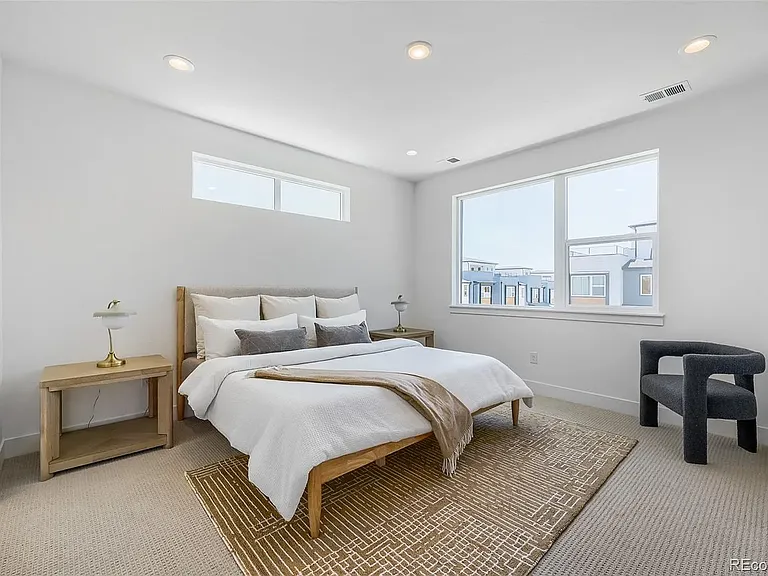 855 Superior Dr — Photo 12