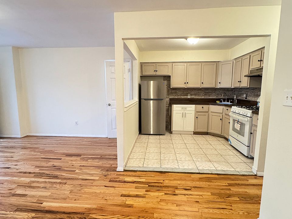 1st image of 8790 16th Ave APT 2