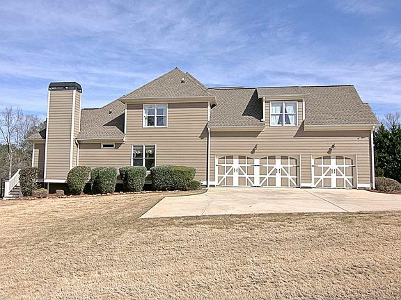 3rd image of 190 Lake Park Dr