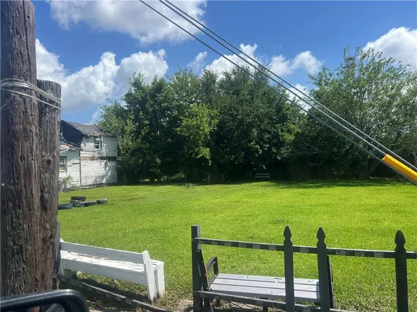 4025 Eve St, New Orleans, LA 70125