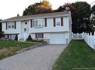 57 Johl Dr, Groton, CT 06340