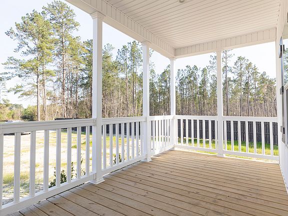 4th image of 101 Feather Dr