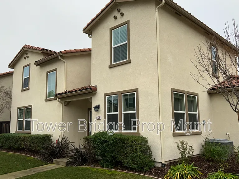 6436 Brando Loop — Photo 3