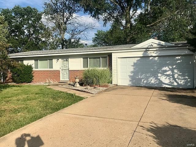 1st image of 9478 Indian Meadows Dr