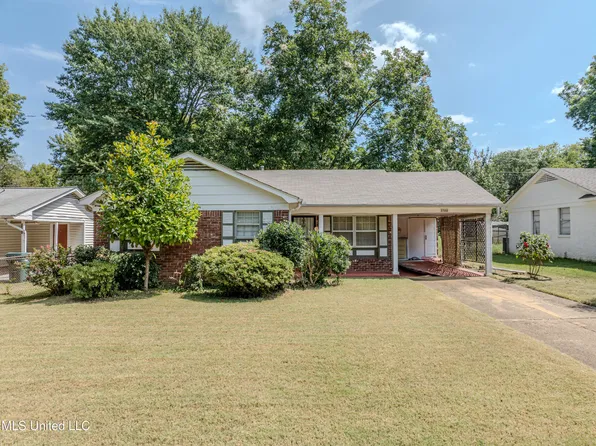8388 Whitehead Dr, Southaven, MS 38671