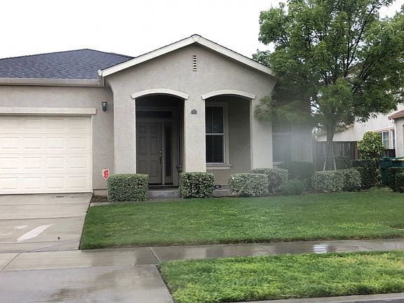 3rd image of 2172 Canby Oak Dr