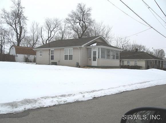 2nd image of 511 Goodfellow Ave