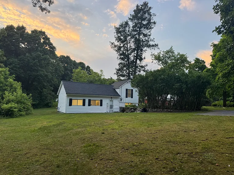 8041 Bridge Lake Rd — Photo 1
