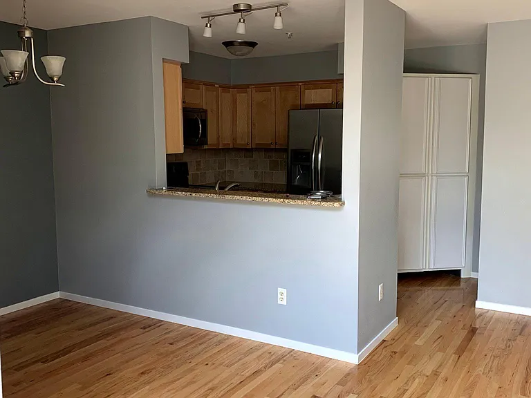 Dining area faces kitchen (large pantry)