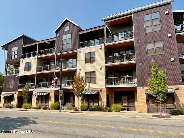1st image of 834 McKinley Ave #204