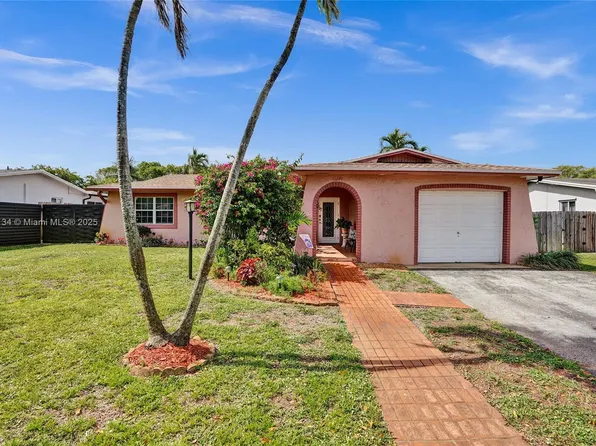 11240 Sheridan St, Pembroke Pines, FL 33026