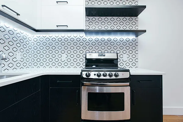 Rented by Nooklyn NYC LLC | media 71