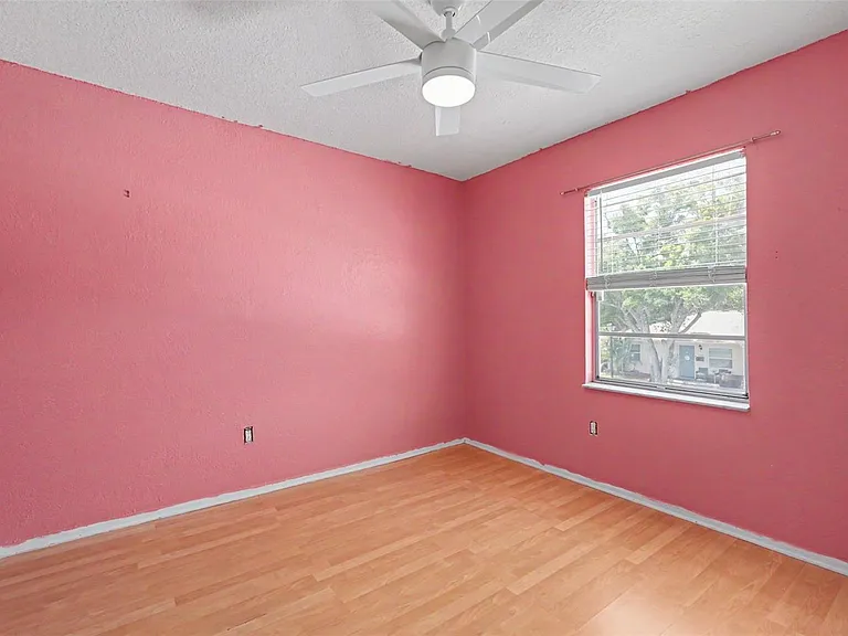 7322 Stone Haven Ct — Photo 4