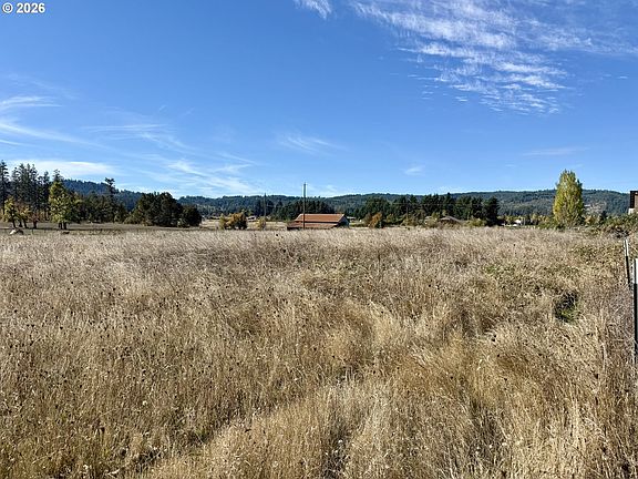 4th image of 82447 Butte Rd
