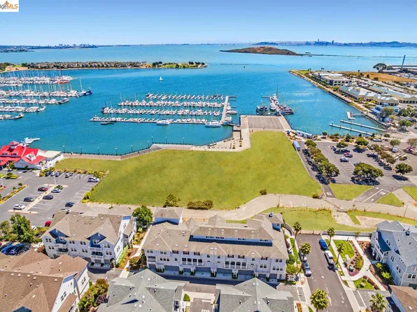 1865 Northshore Dr, Richmond, CA 94804