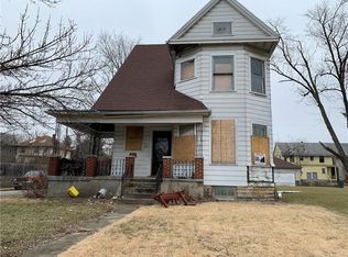 829 Five Oaks Ave, Dayton, OH 45406