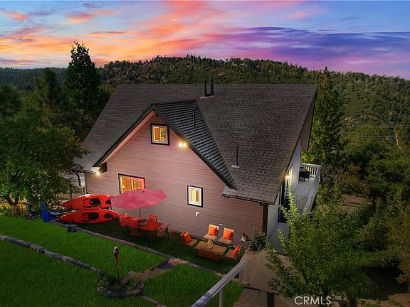 5th image of 1243 Grass Valley Rd