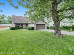 420 Iris Ave, Lansing, MI