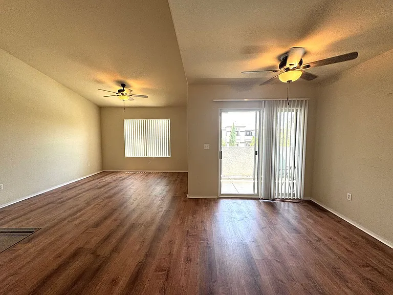 7255 W Sunset Rd #2111 — Photo 3