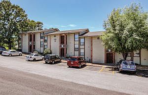 2nd image of 187 Clubhouse Drive #4 BLDG 3