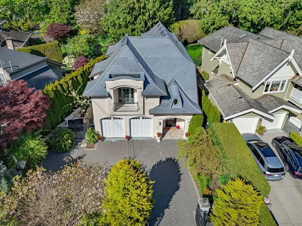 4348 Erwin Dr, West Vancouver, BC V7V 1H6
