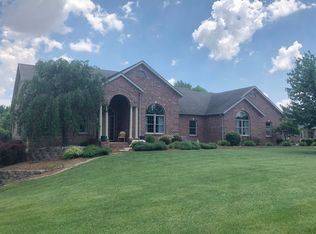 10 Rialto, Highland, IL 62249