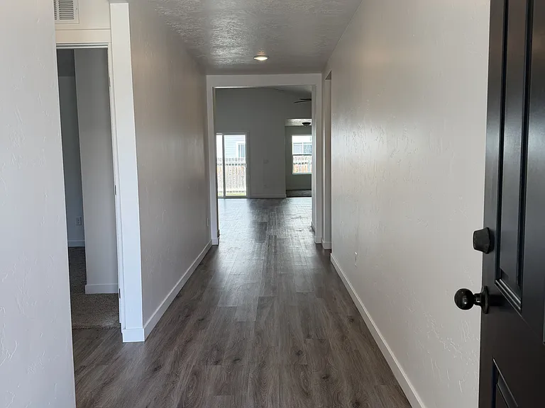 246 W Waukesha St — Photo 3