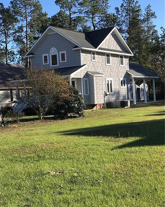 2nd image of 418 Grays Ln