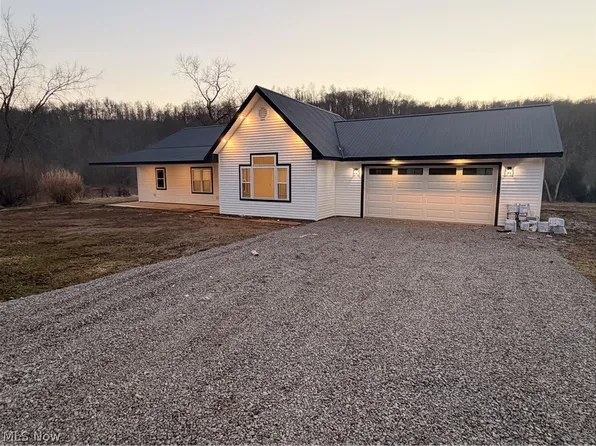 29345 County Road 22, Warsaw, OH 43844
