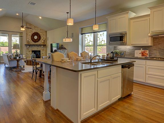 Bright kitchen open to family room