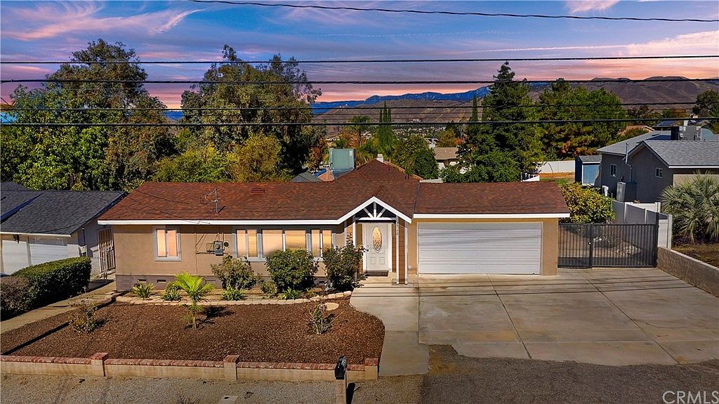 33178 Colorado St, Yucaipa, CA 92399 Zillow