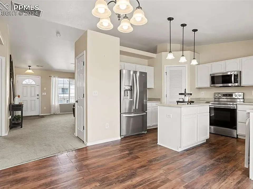 4871 Rusty Nail Point #202