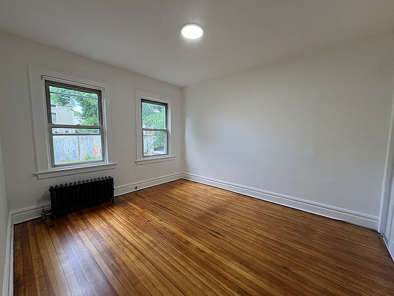 519 Chestnut St #2 — Photo 9
